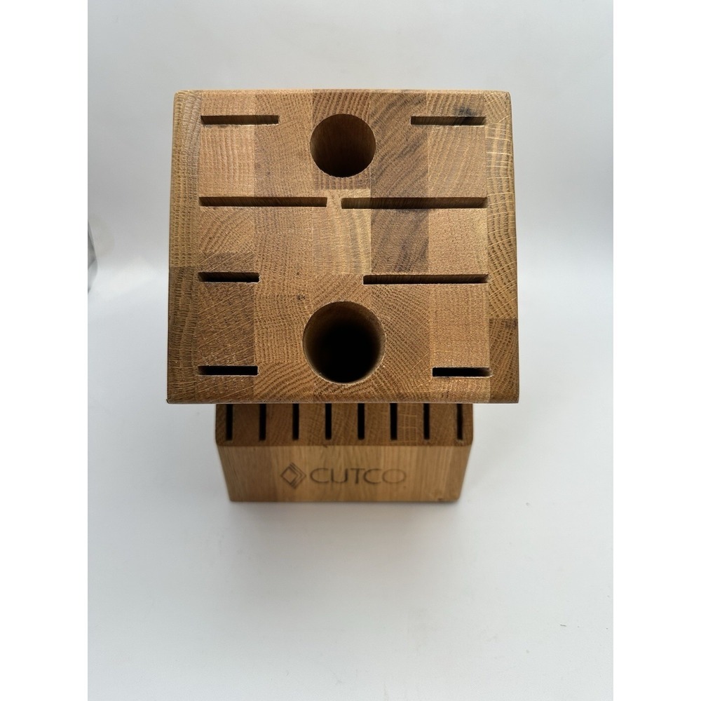 Cutco 1748 Homemaker 18‎ Slot Knife Block 8 Steak Slots Honey Oak Wood